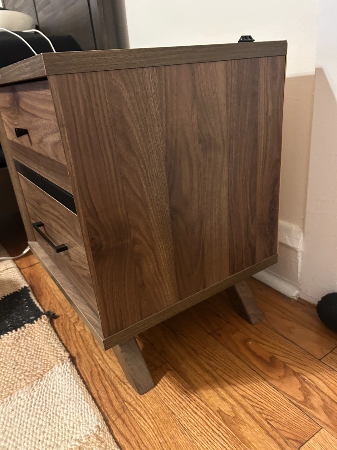 Mid-Century Modern Walnut Finish Nightstand - photo 4