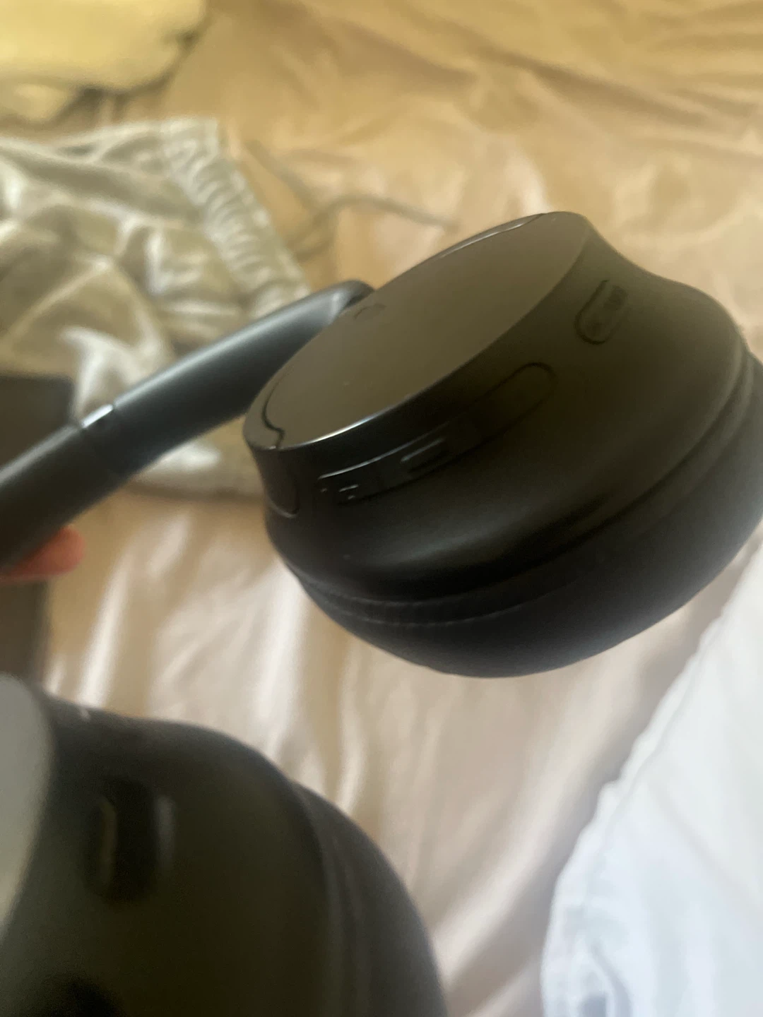 Sony WH-CH720N Noise Cancelling Headphones - photo 4