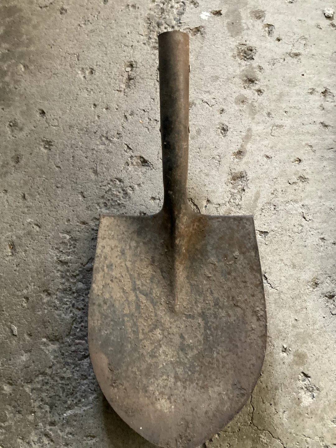 Metal Round Point Shovel Head