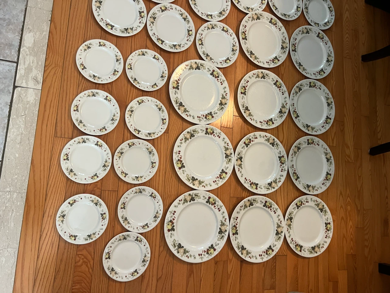 Corelle Fruit Pattern Dinnerware Set - photo 2