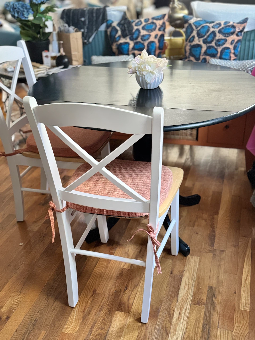 Set Of 2 White Chairs with Cushions - photo 2
