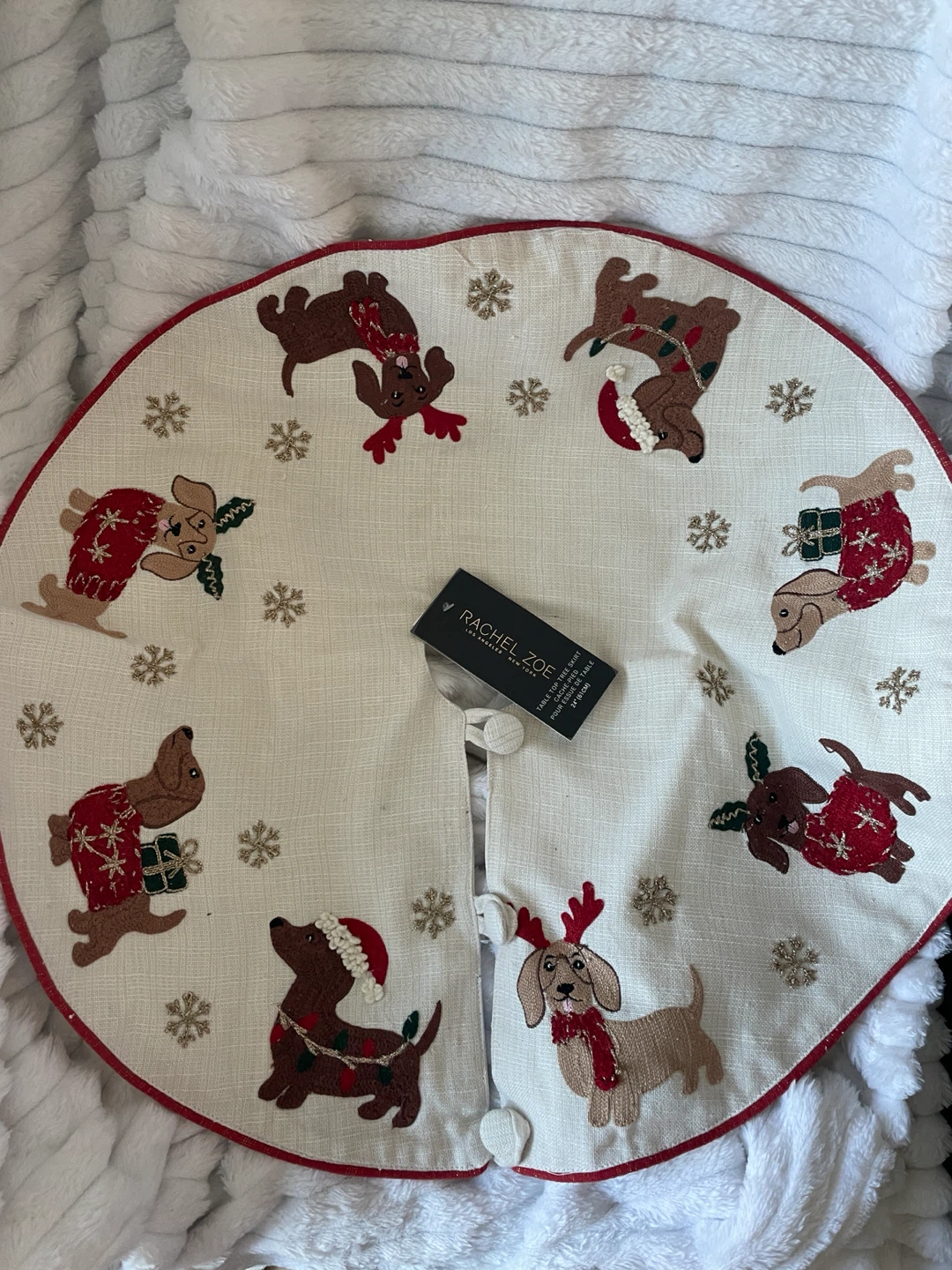Rachel Zoe Table Top Tree Skirt