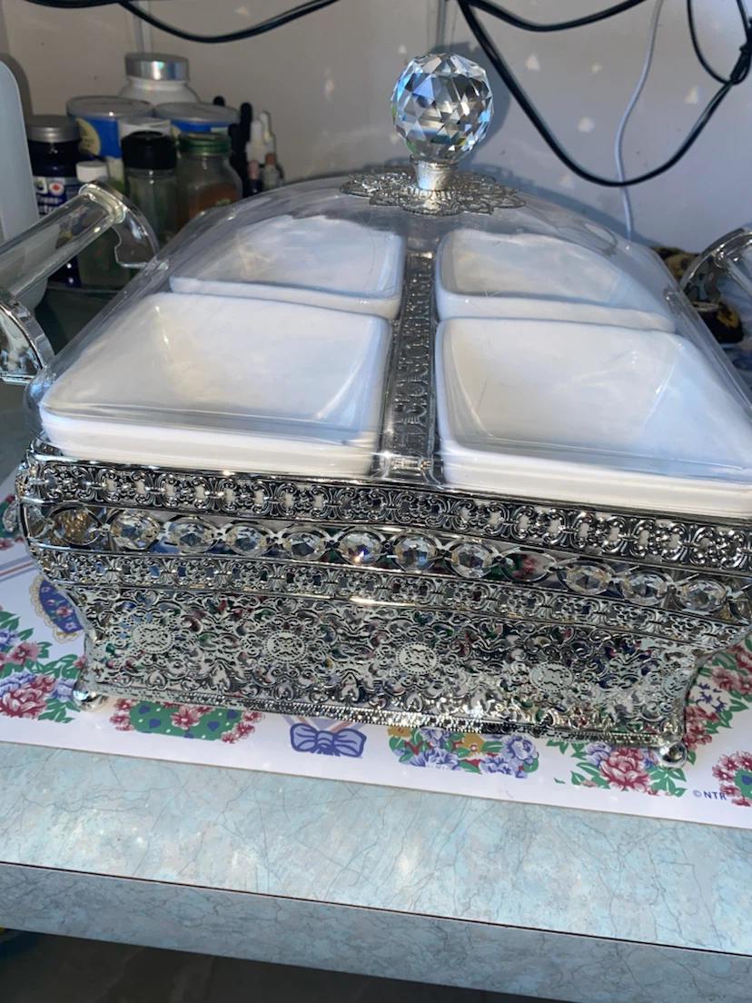 Decorative 4-Section Appetizer Serving Dish - photo 2