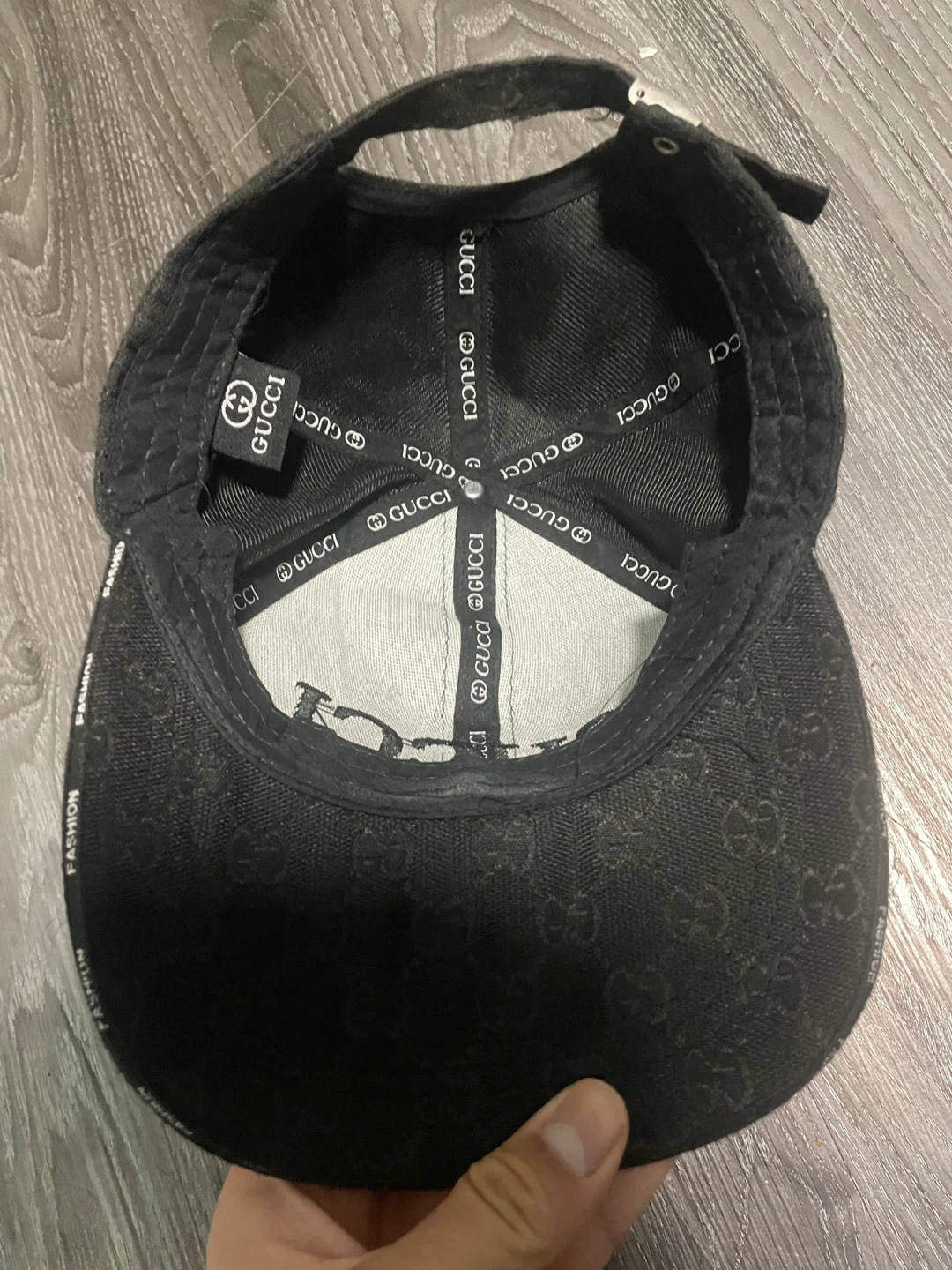 Black Gucci Baseball Cap - photo 2