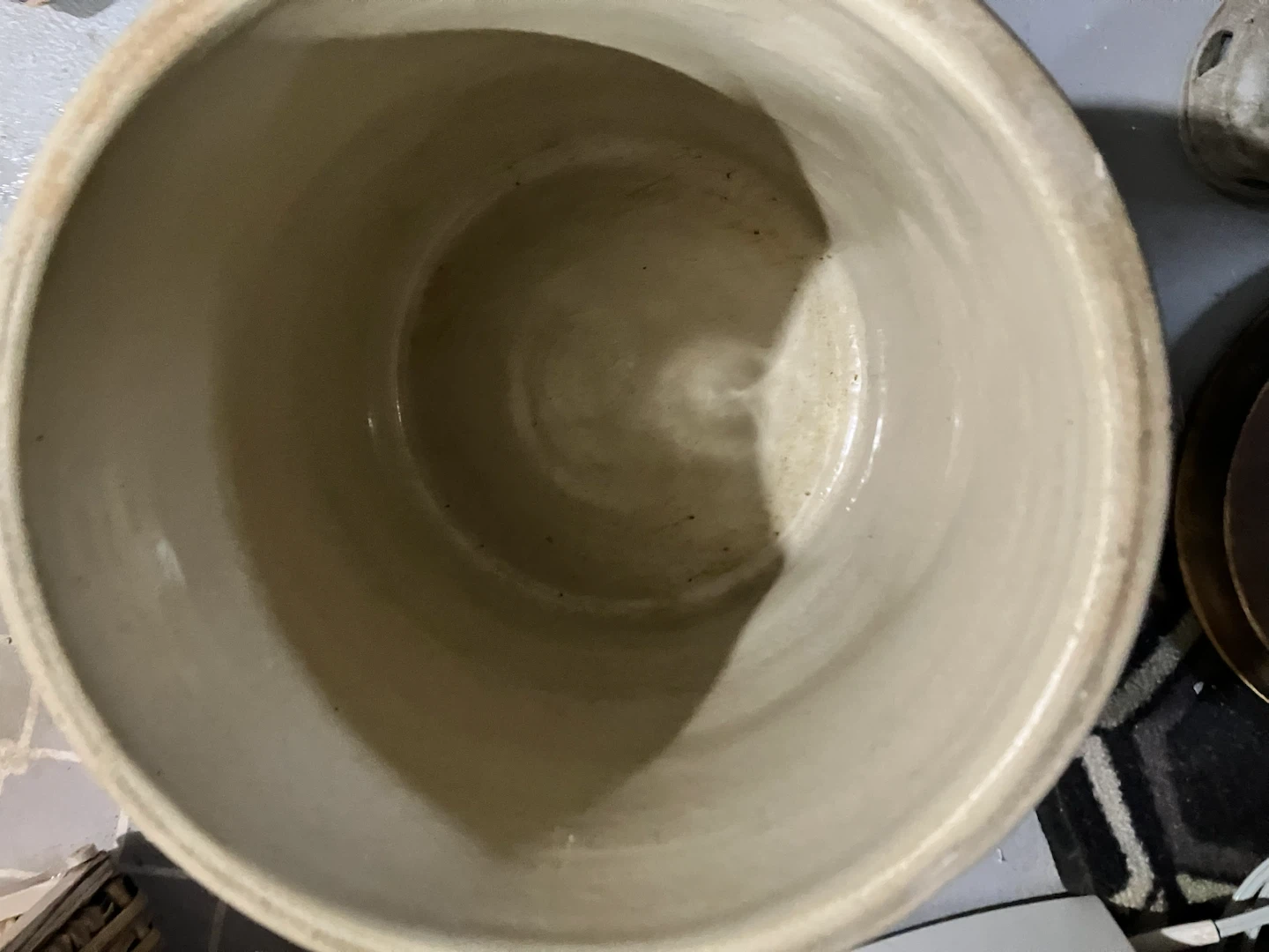 Medalta Potteries 2 Gallon Crock with Lid - photo 2