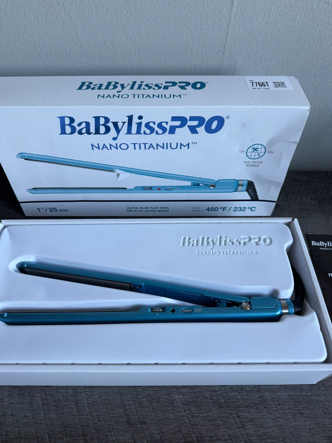 BaBylissPRO Nano Titanium Ultra-Slim Flat Iron - photo 3