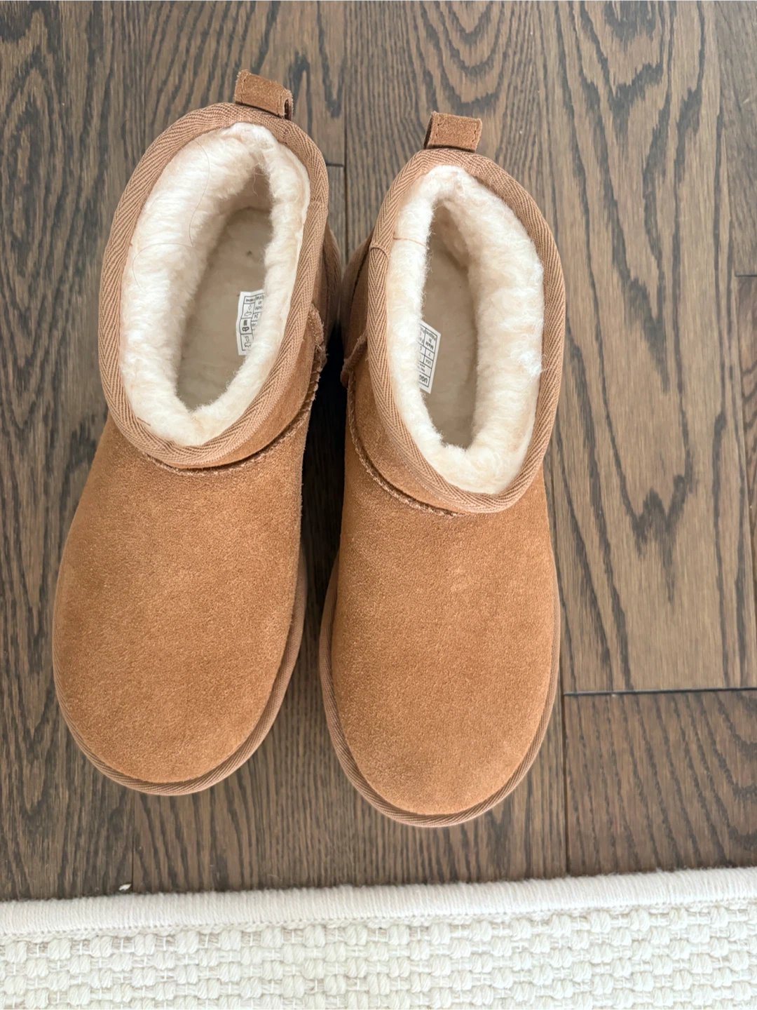 UGG Classic Ultra Mini Platform Boots - Size 7 - photo 3
