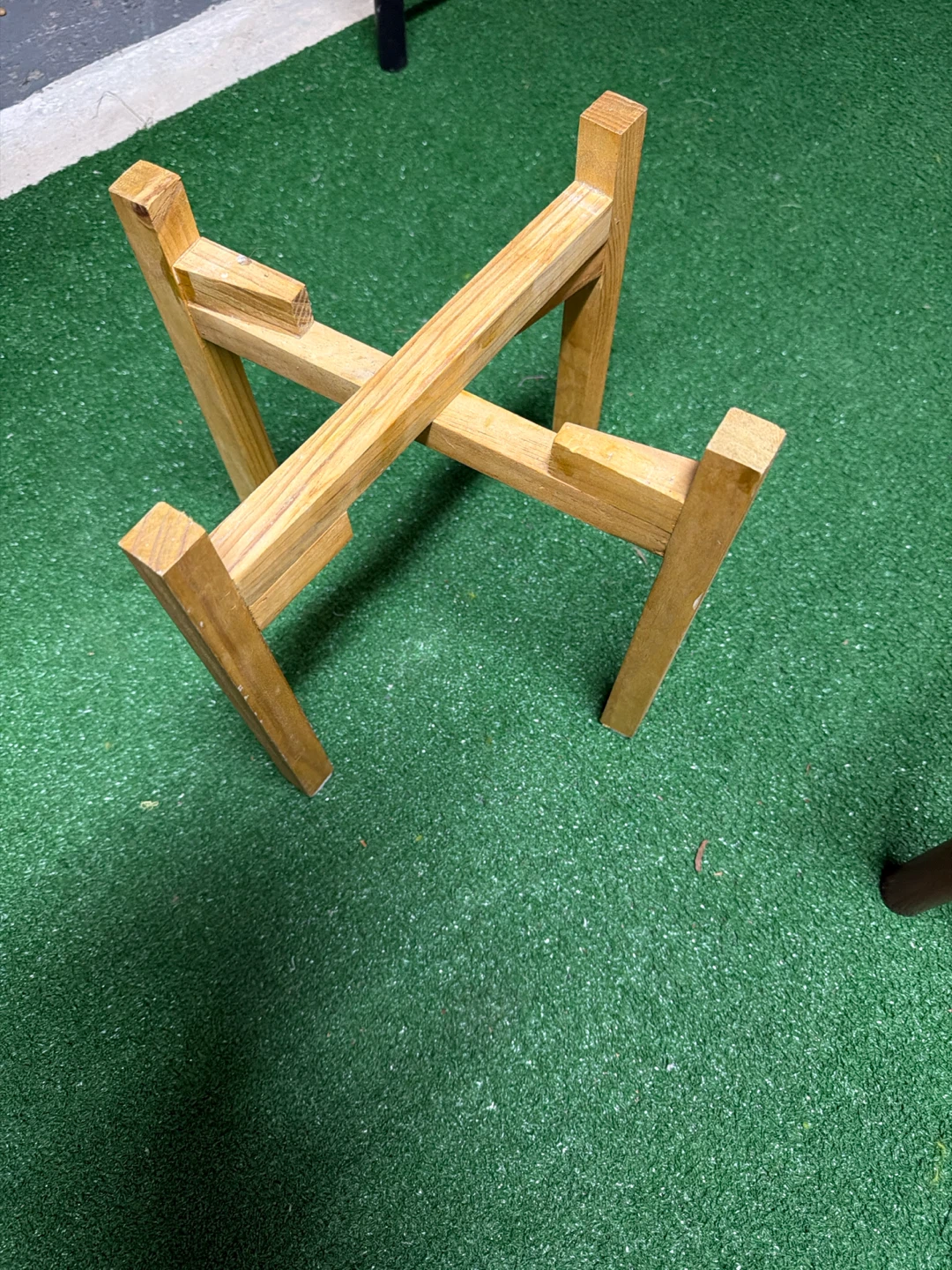 Set of 6 Assorted Plant Stands. Price is $5 up - photo 2