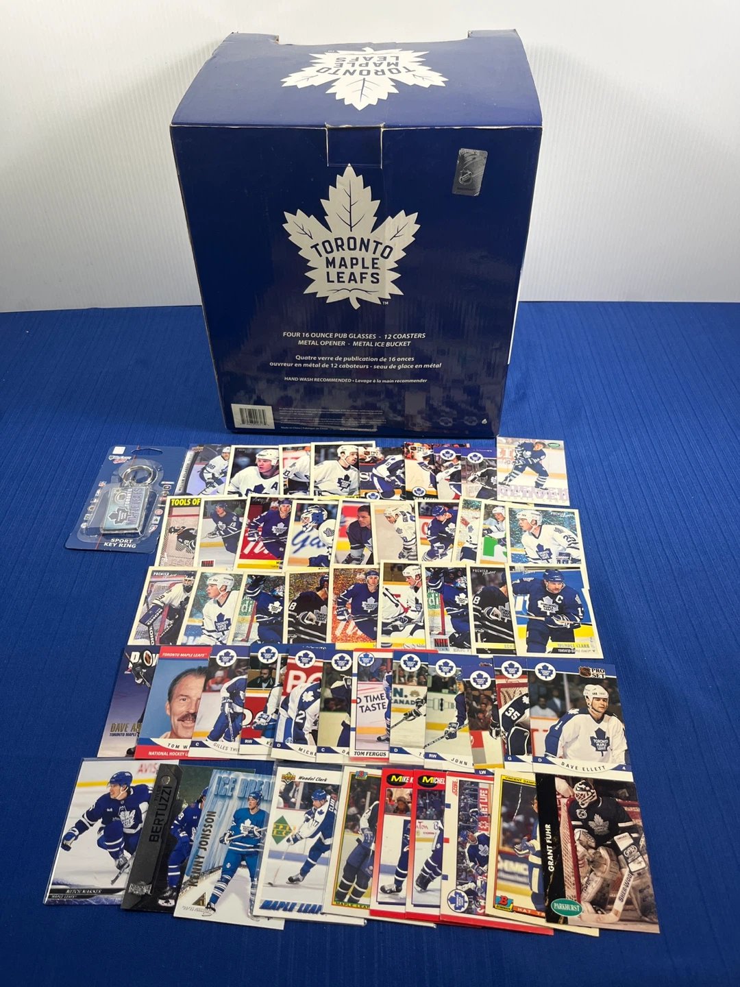 🍁 Ultimate Toronto Maple Leafs Gift Pack Unused + 50 FREE Cards