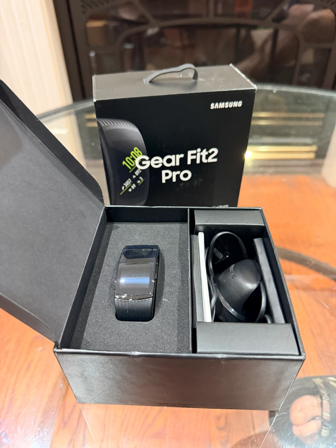Brand New Samsung Gear Fit2 Pro Fitness Tracker Small