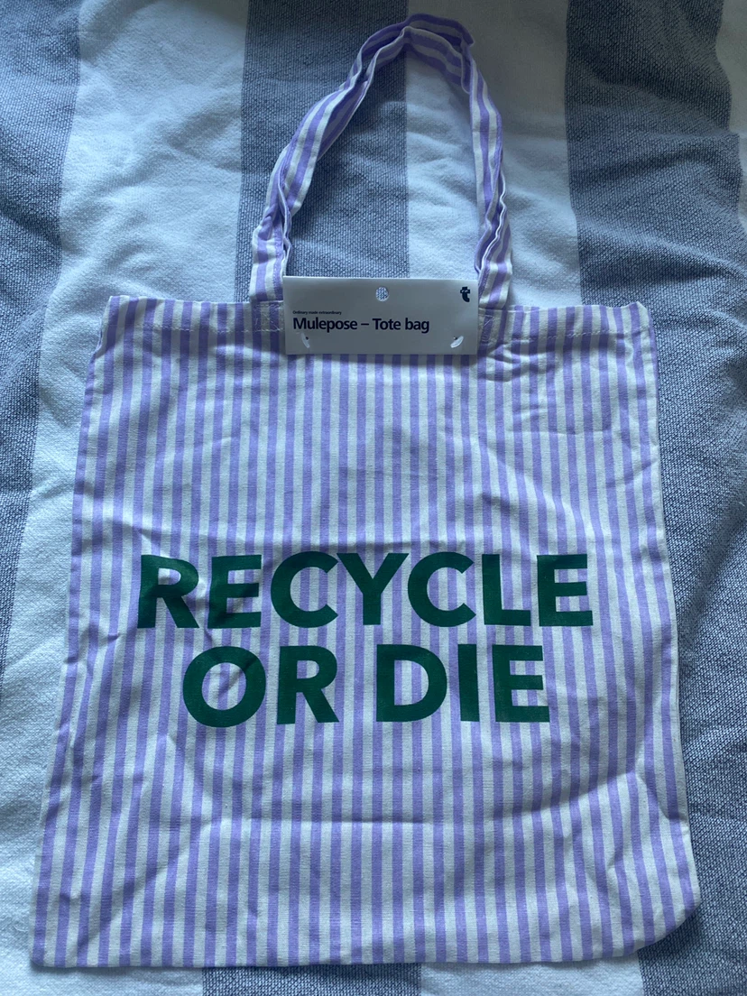Flying Tiger Mulepose Tote Bag