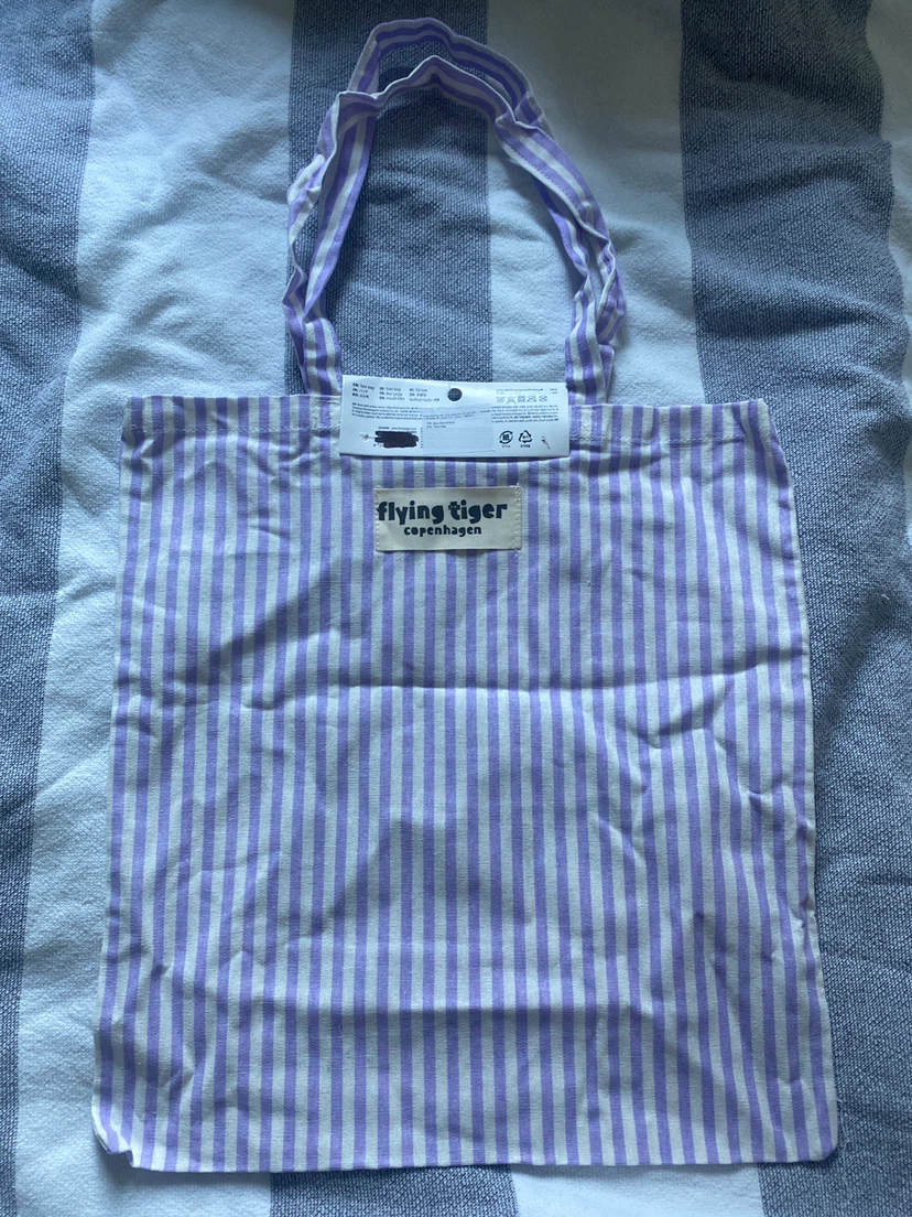 Flying Tiger Mulepose Tote Bag - photo 2