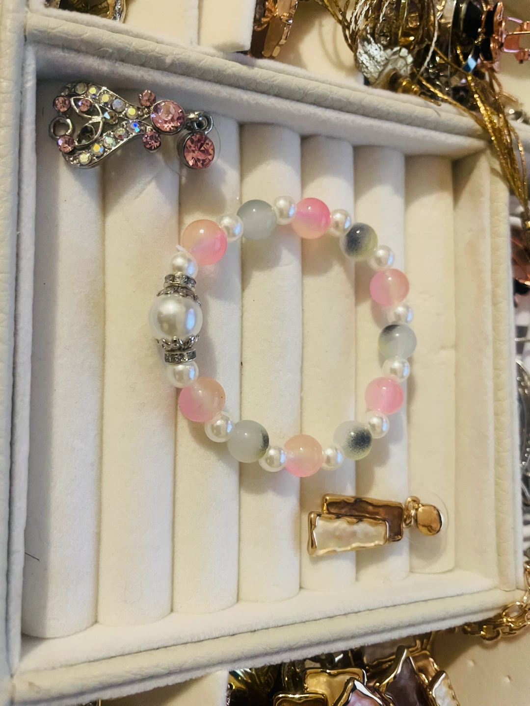 Bracelet élastique à perles pastel - photo 2