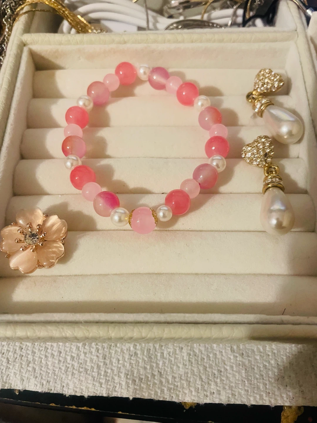 Bracelet en perles rose et blanc