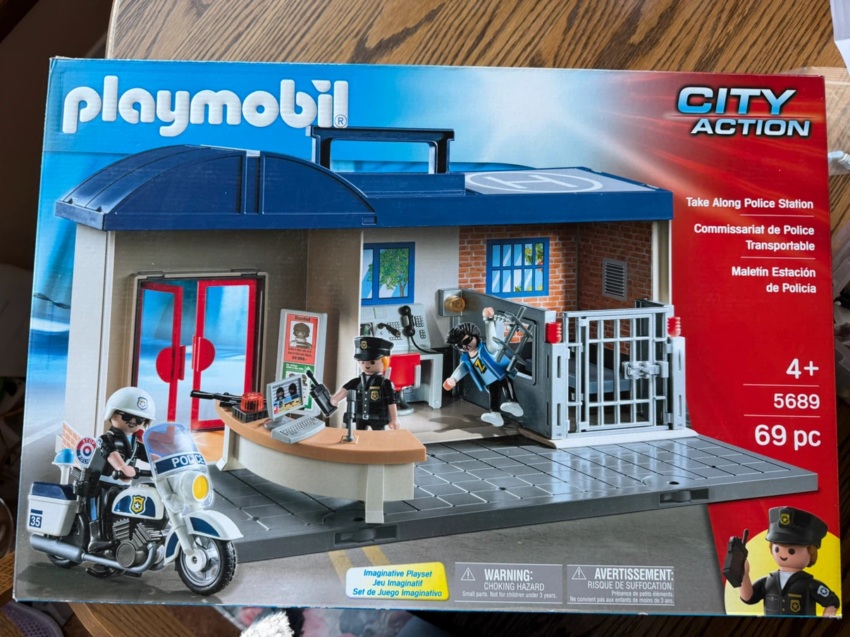 Playmobil City Action Take Along Police Station 5689