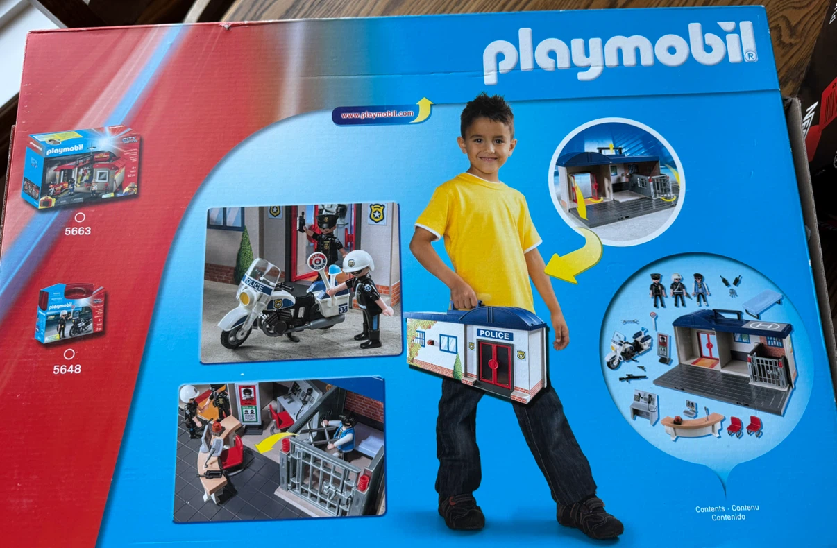Playmobil City Action Take Along Police Station 5689 - photo 2
