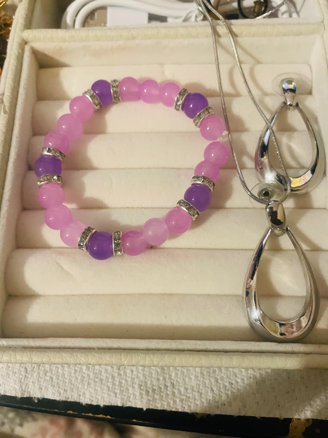 Lot de bracelets - photo 4