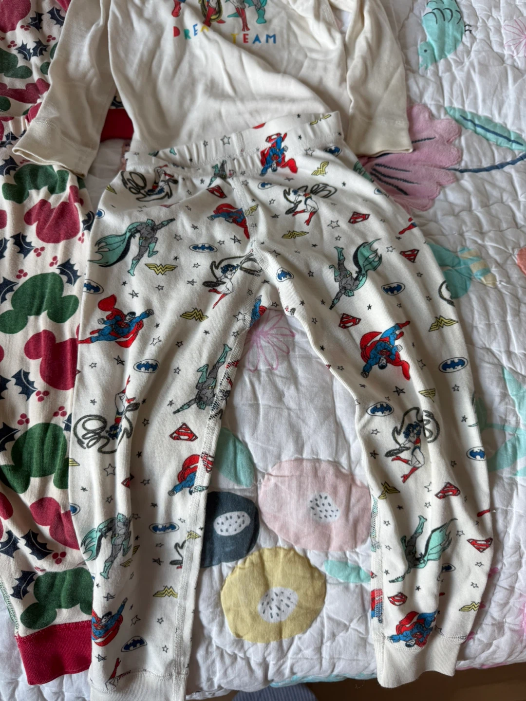 Two Hanna Anderson pajamas 4t - photo 5