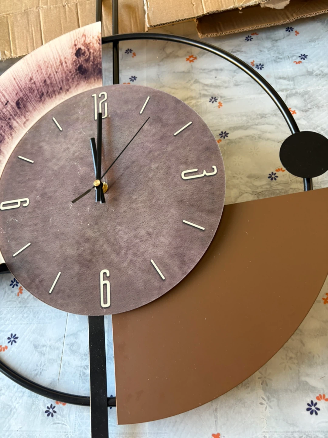Modern Large Abstract Metal Wall Clock - photo 4