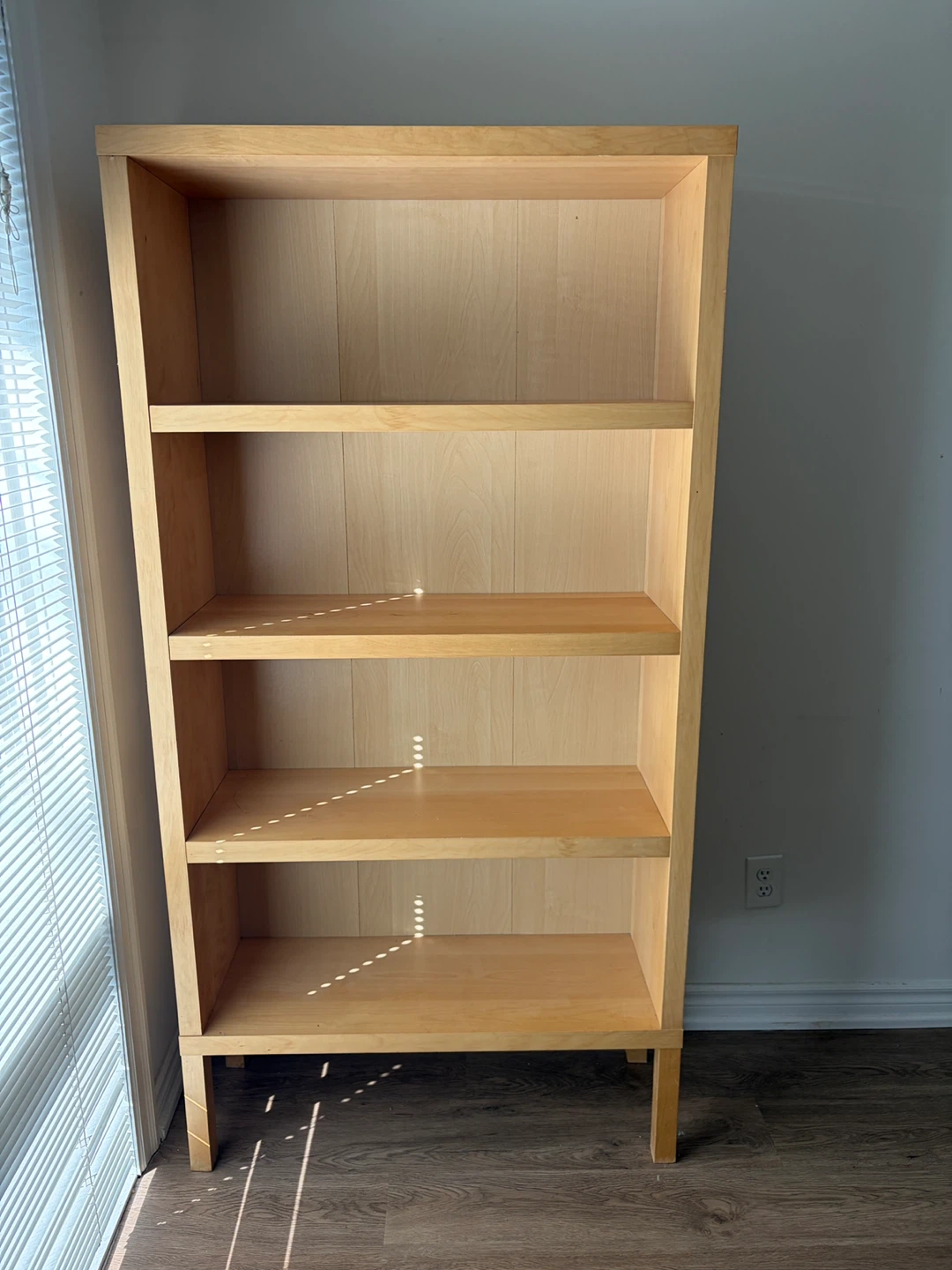 Light Wood 4-shelf Bookshelf