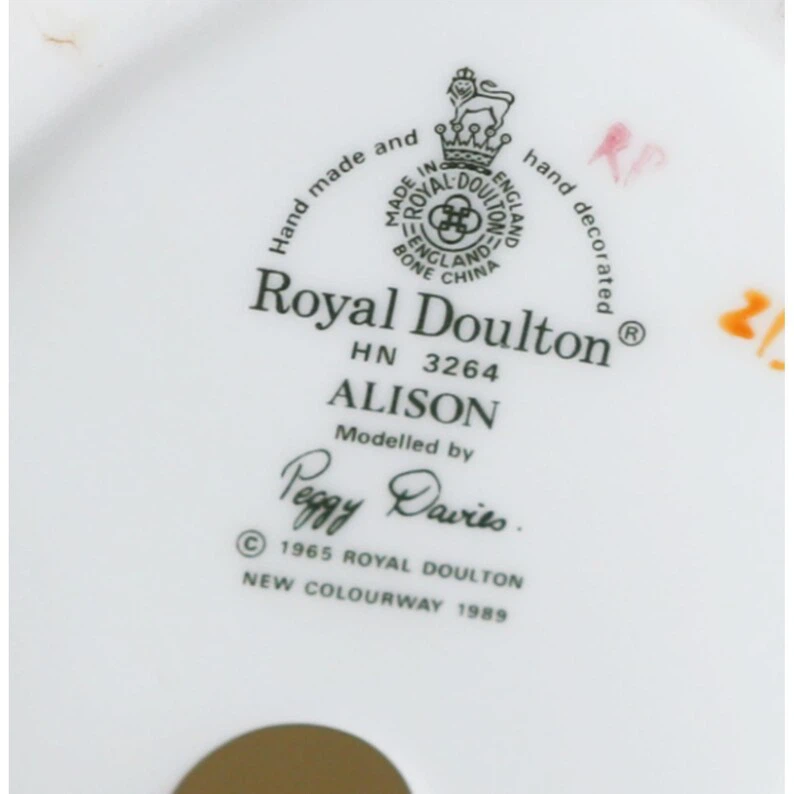 Royal Doulton Alison Figurine HN 3264 - photo 5