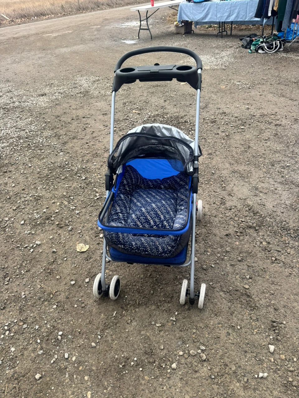 Dog stroller