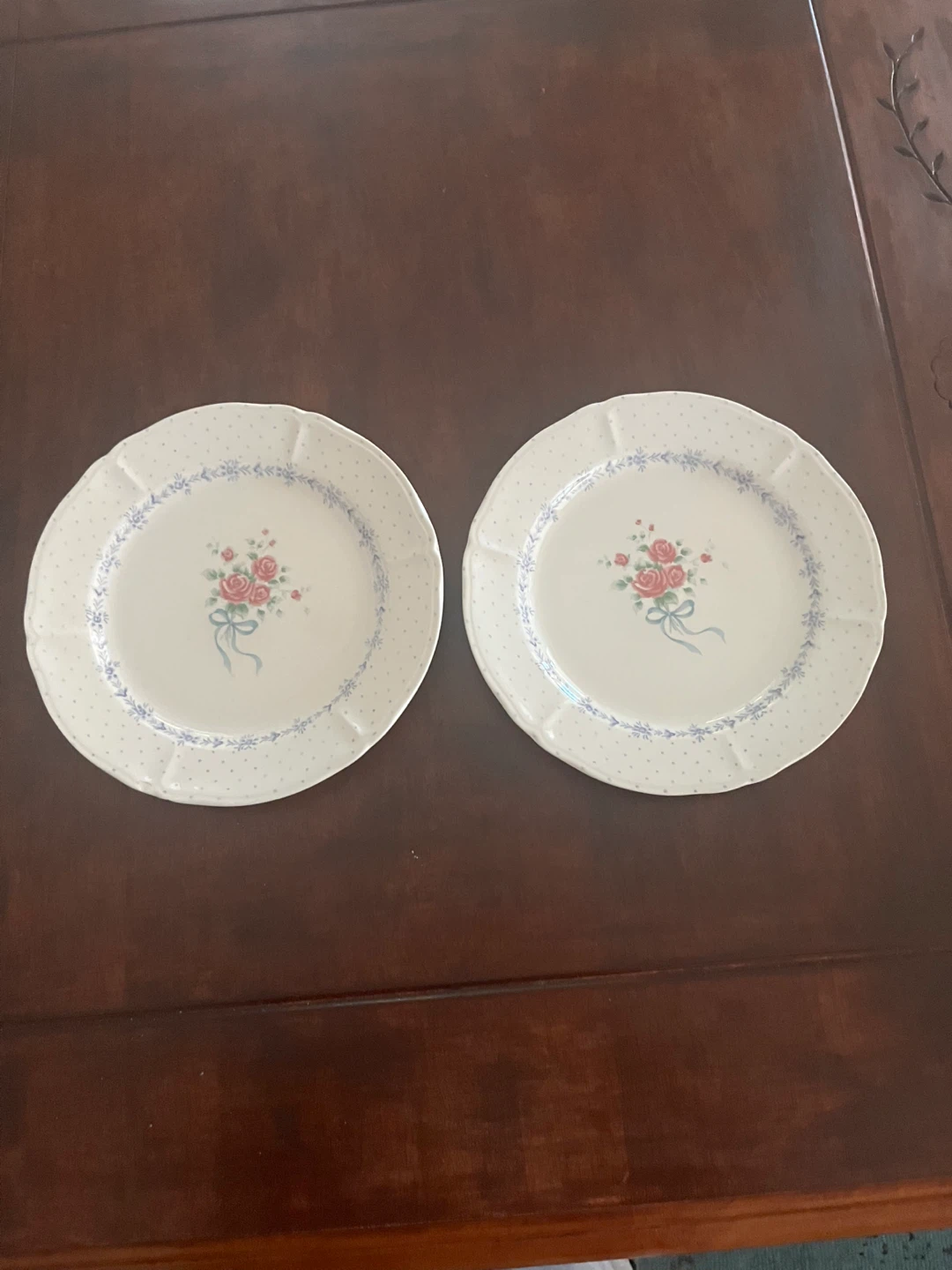 Two Ocera Rose Pattern Dinner Plates