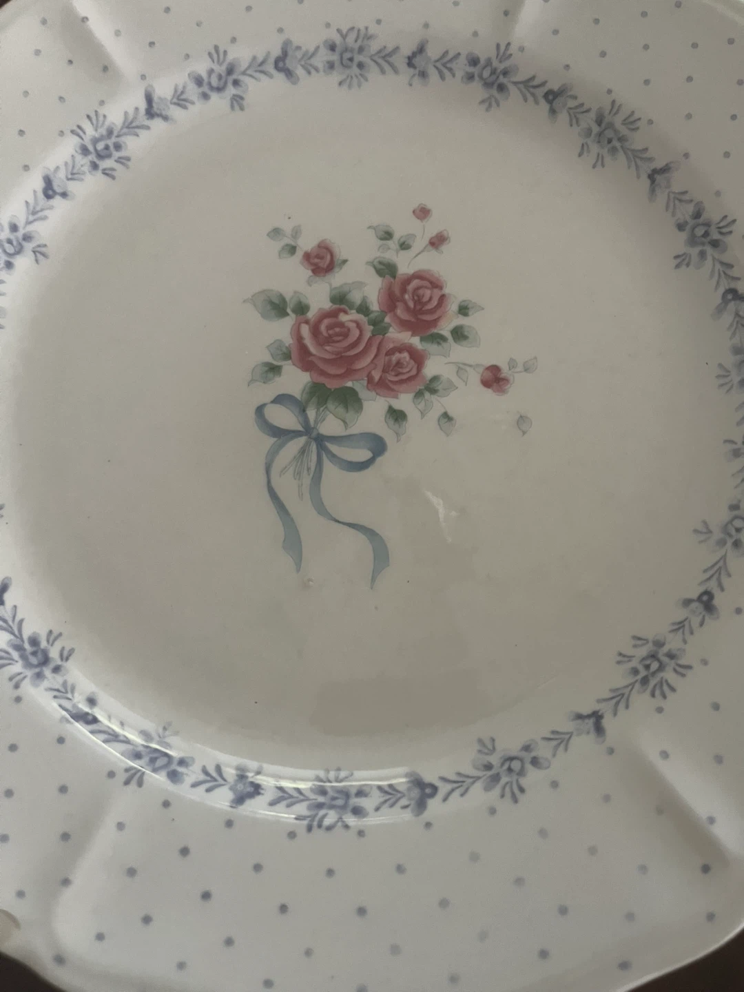 Two Ocera Rose Pattern Dinner Plates - photo 2