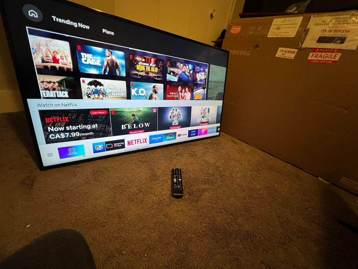 Samsung 50 inches Smart Tv 4k UHD - photo 3