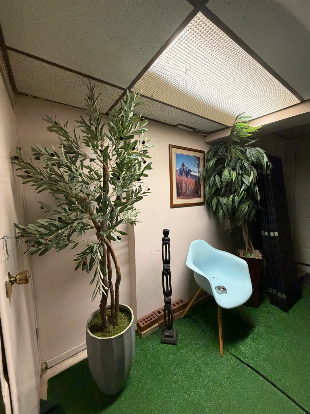 7ft height Artificial Olive Tree in 19” Grey Planter - photo 2