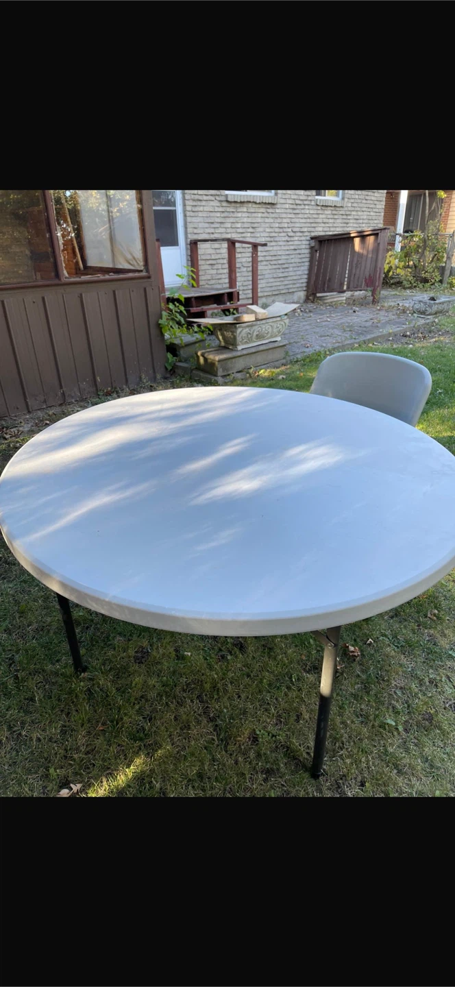 Table and Chair Set - photo 2