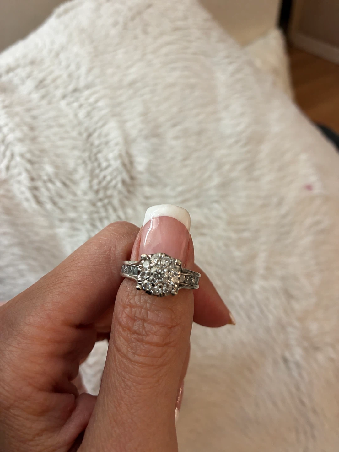 14K Gold Diamond Cluster Engagement ring - photo 2