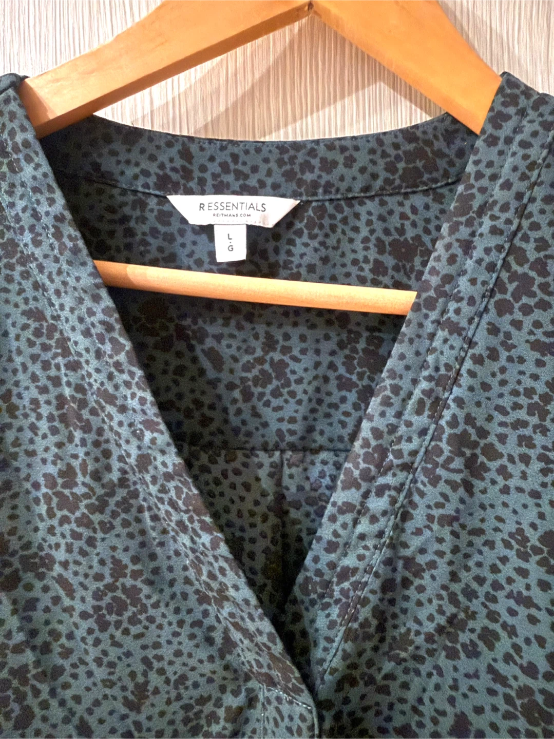 Beautiful Reitman Blouse - Animal Print - Green - photo 2