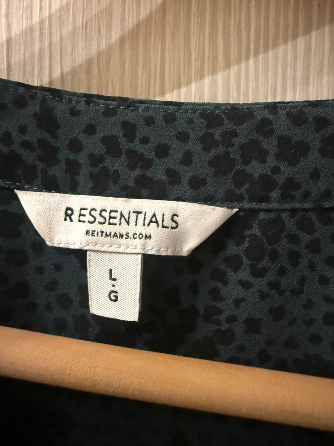 Beautiful Reitman Blouse - Animal Print - Green - photo 4