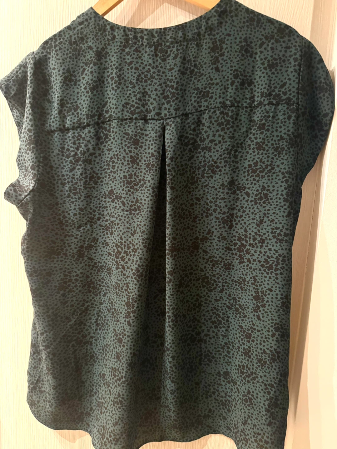 Beautiful Reitman Blouse - Animal Print - Green - photo 5