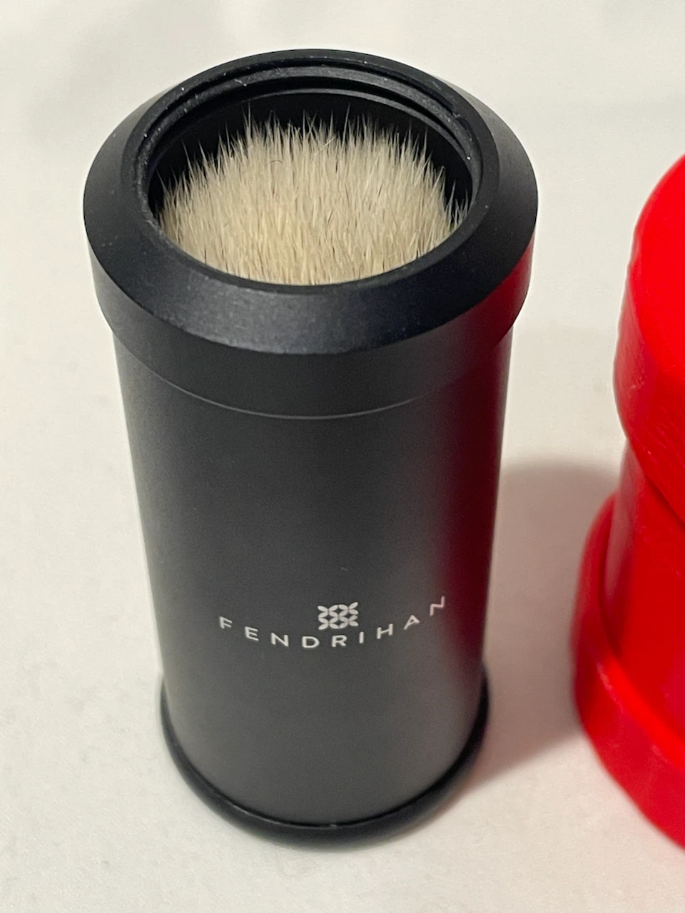 Fendrihan Travel Shave Brush & Arko Shave Soap Container - photo 3