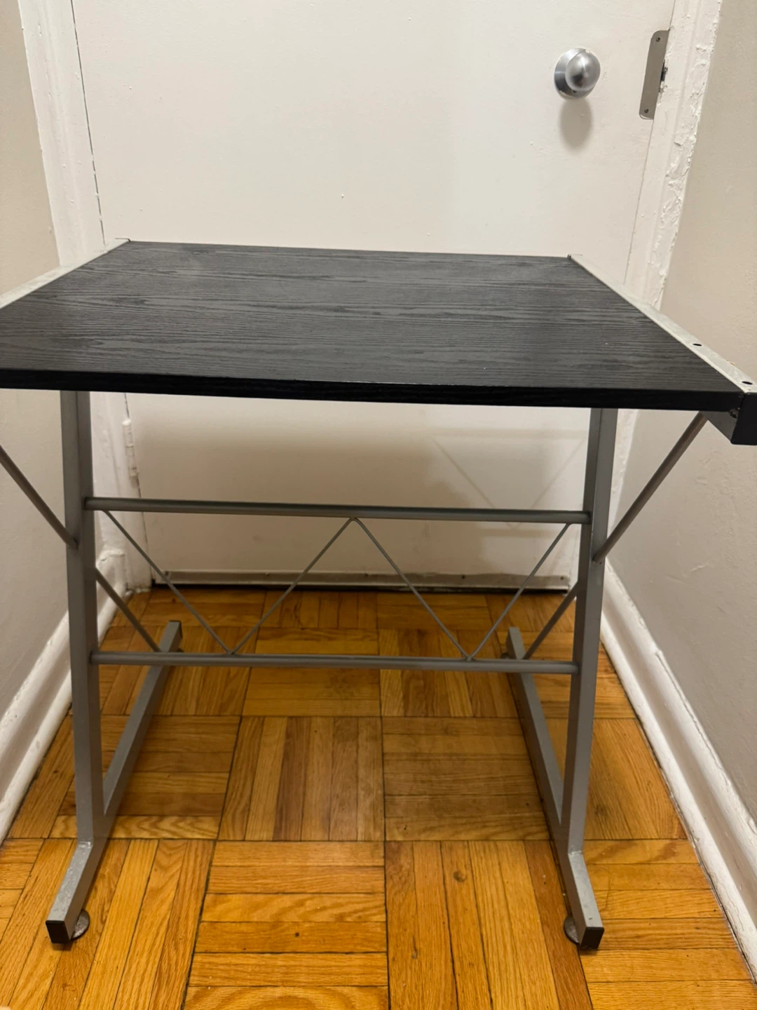 Compact black desk with silver metal frame - photo 2