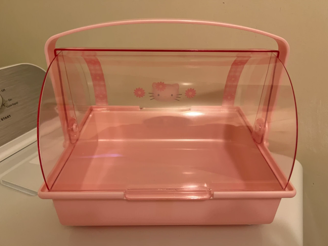 Vintage Hello Kitty Food Case - photo 3