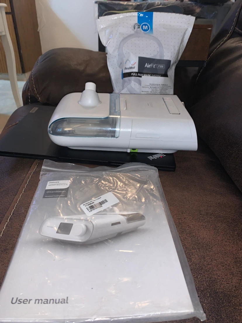 Philips Respironics DreamStation BiPAP AVAPS with ResMed Mask