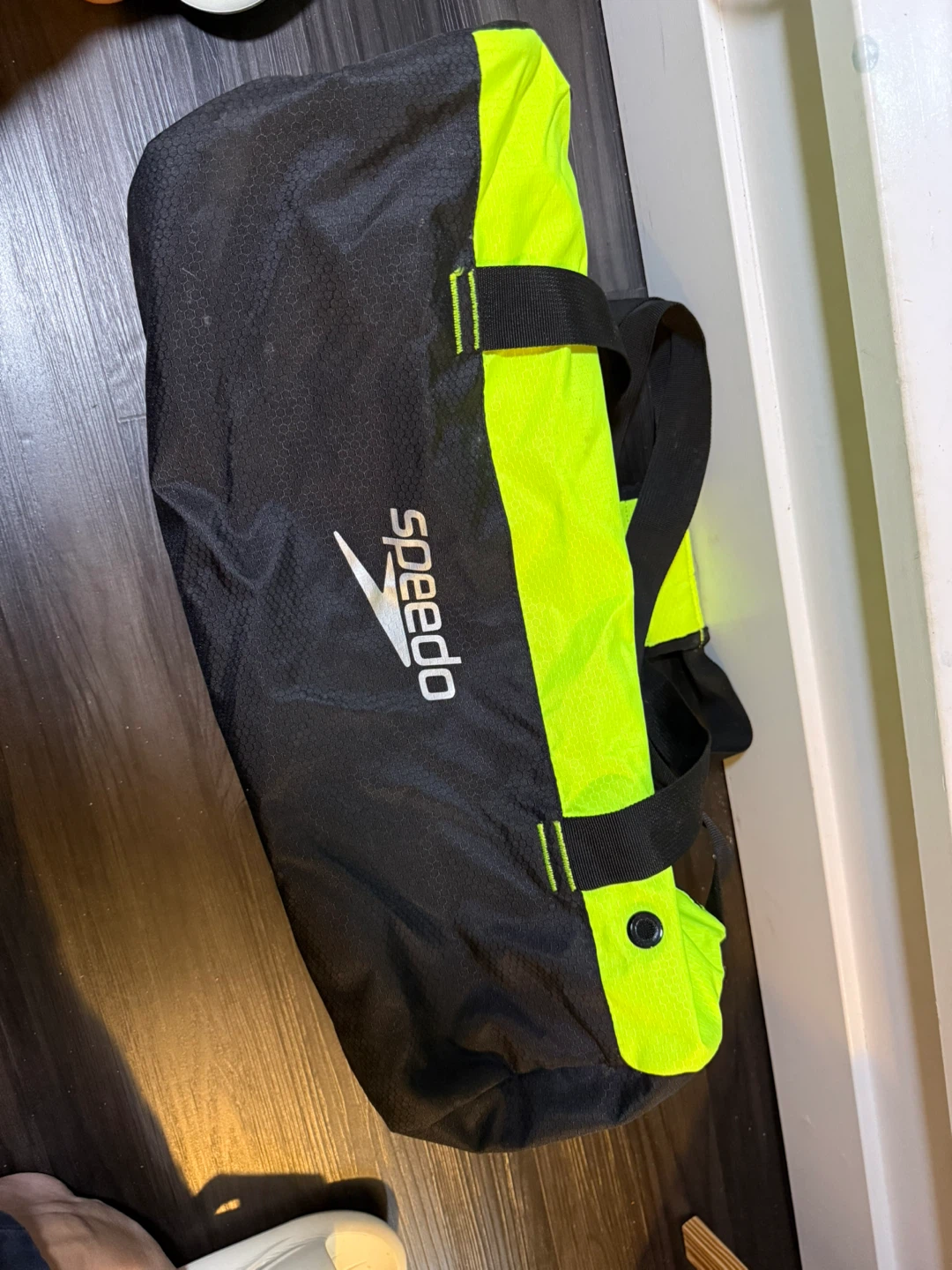Speedo 30L Water-Resistant Swim / Gym Duffel Bag - photo 3