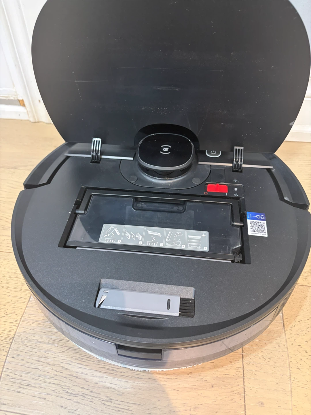 ECOVACS DEEBOT T8 AIVI Robot Vacuum & Mop - photo 4