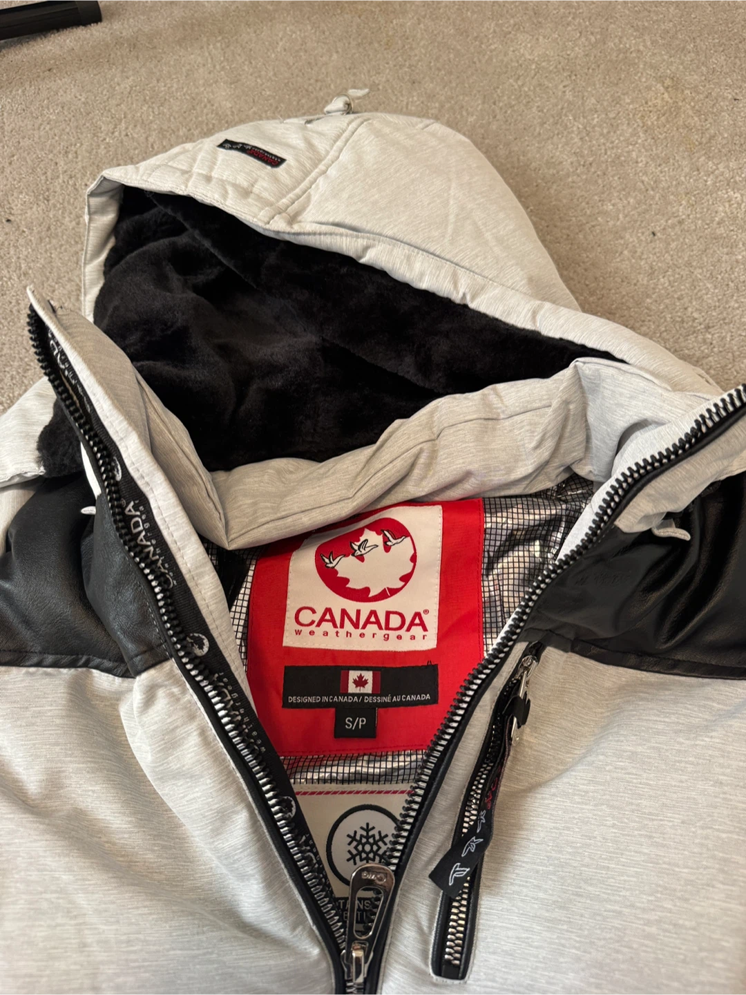 Canada Weathergear Puffer Jacket - photo 2