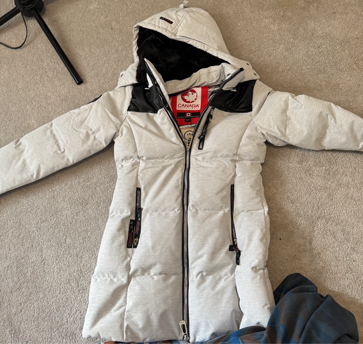 Canada Weathergear Puffer Jacket - photo 3