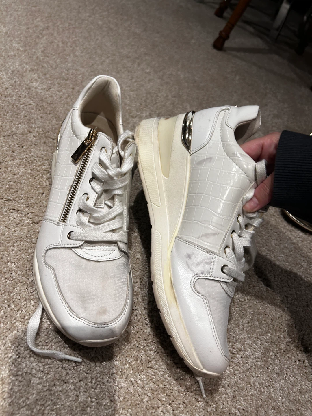 Michael Kors white sneakers - photo 2