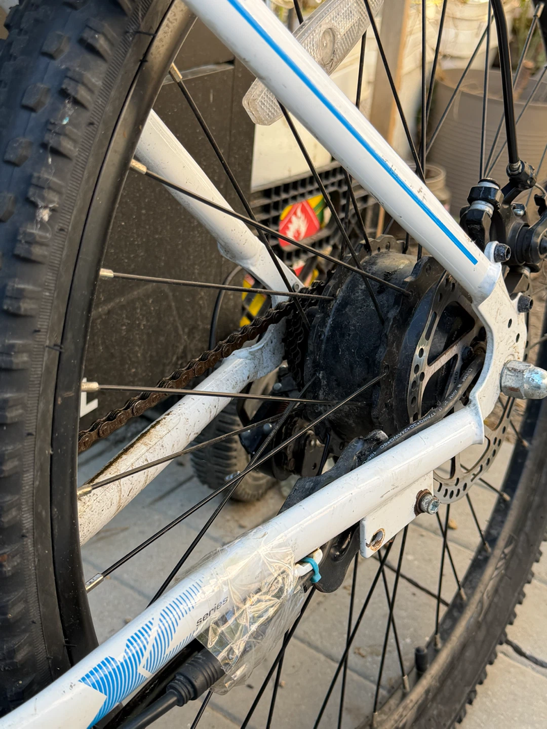 Totem Electric Mountain Bike NO BATTERY/UNTESTED - photo 2