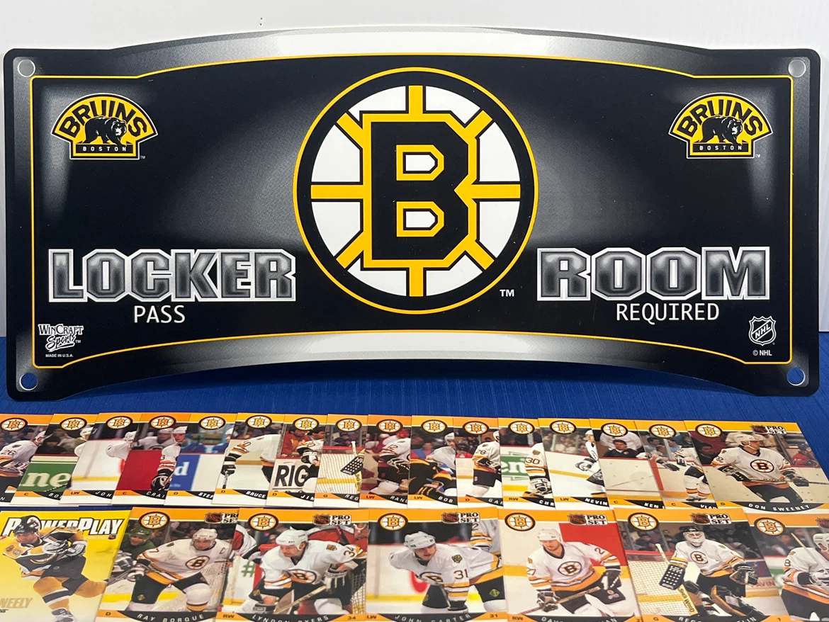 Boston Bruins  Locker Room Sign + BONUS 1990s Hockey Card Lot - photo 2