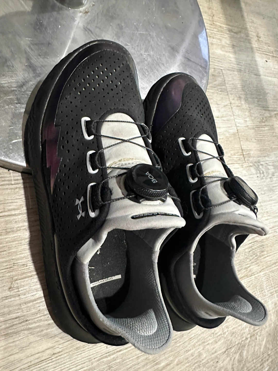 Under Armour SlipSpeed Shoes Size 4.5Y - photo 3