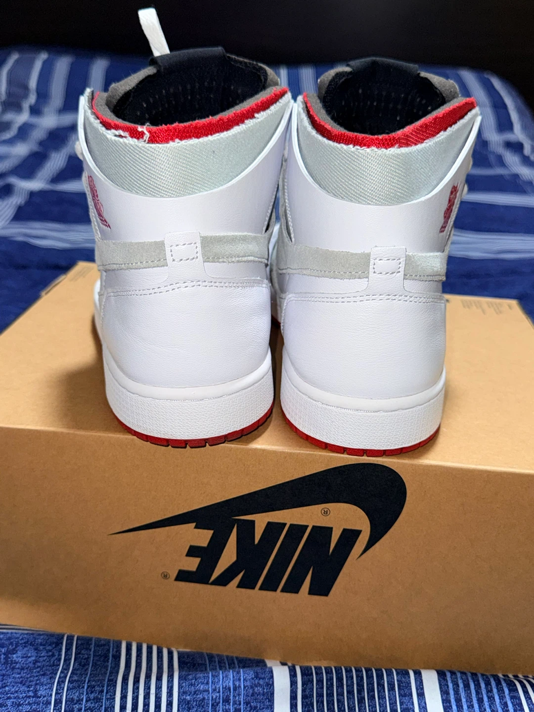 Nike Air Jordan 1 Zoom Air CMFT Sneakers Size 9.5 - photo 3
