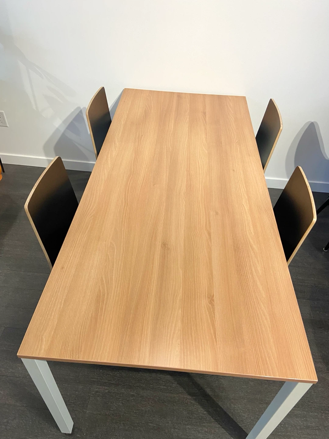 Dining table and 4 chairs - photo 2