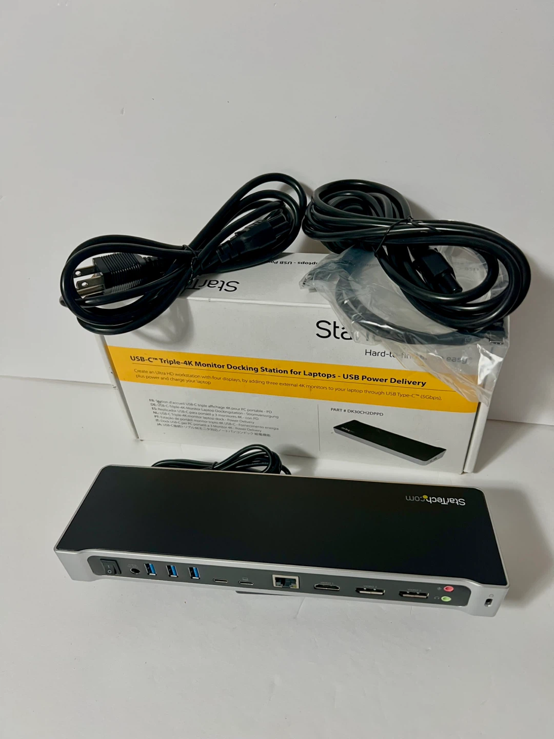 StarTech.com USB-C Triple-4K Monitor Docking Station - photo 2